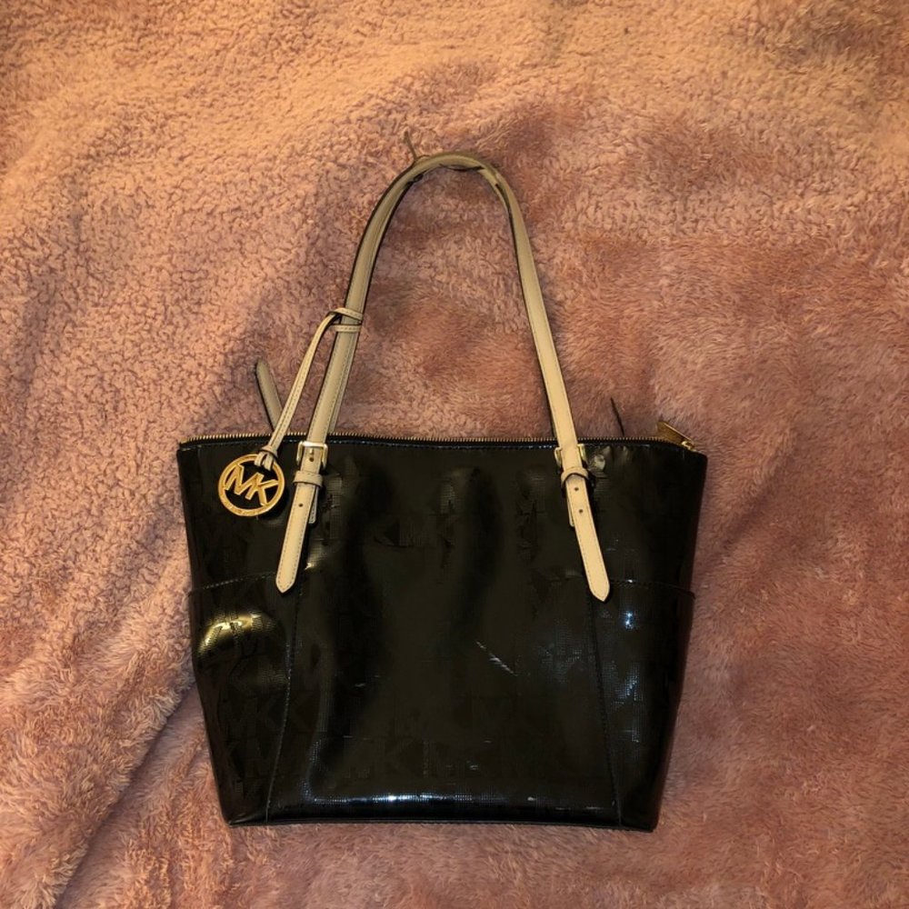 Michael Kors Black & Tan Purse